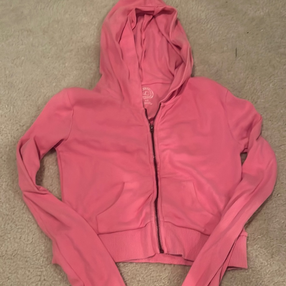 urban outfitters pink cropped hoodie